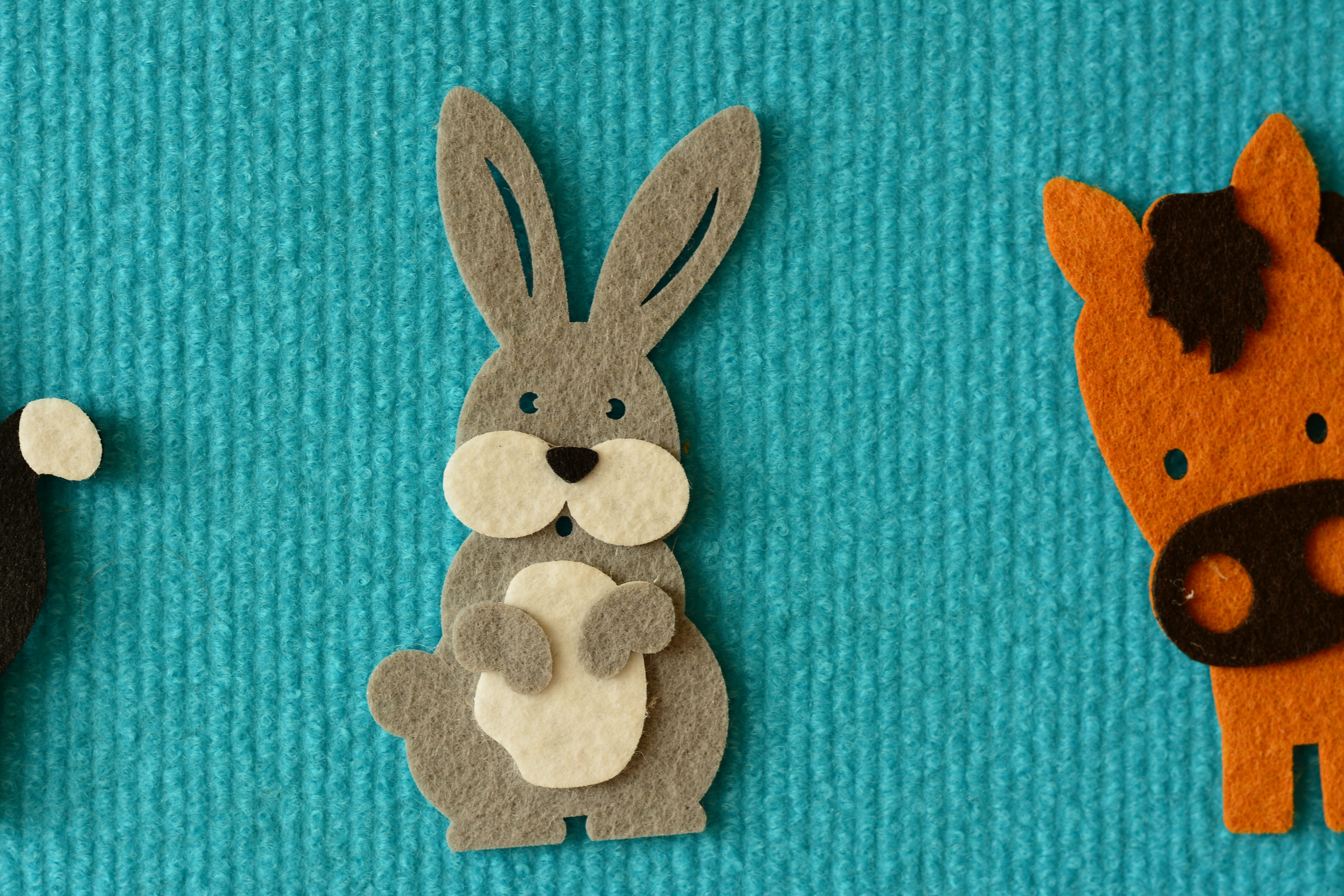 🐣 “Farm Stories” Felt Storyboard Play Set for Children’s Early Learning and Development