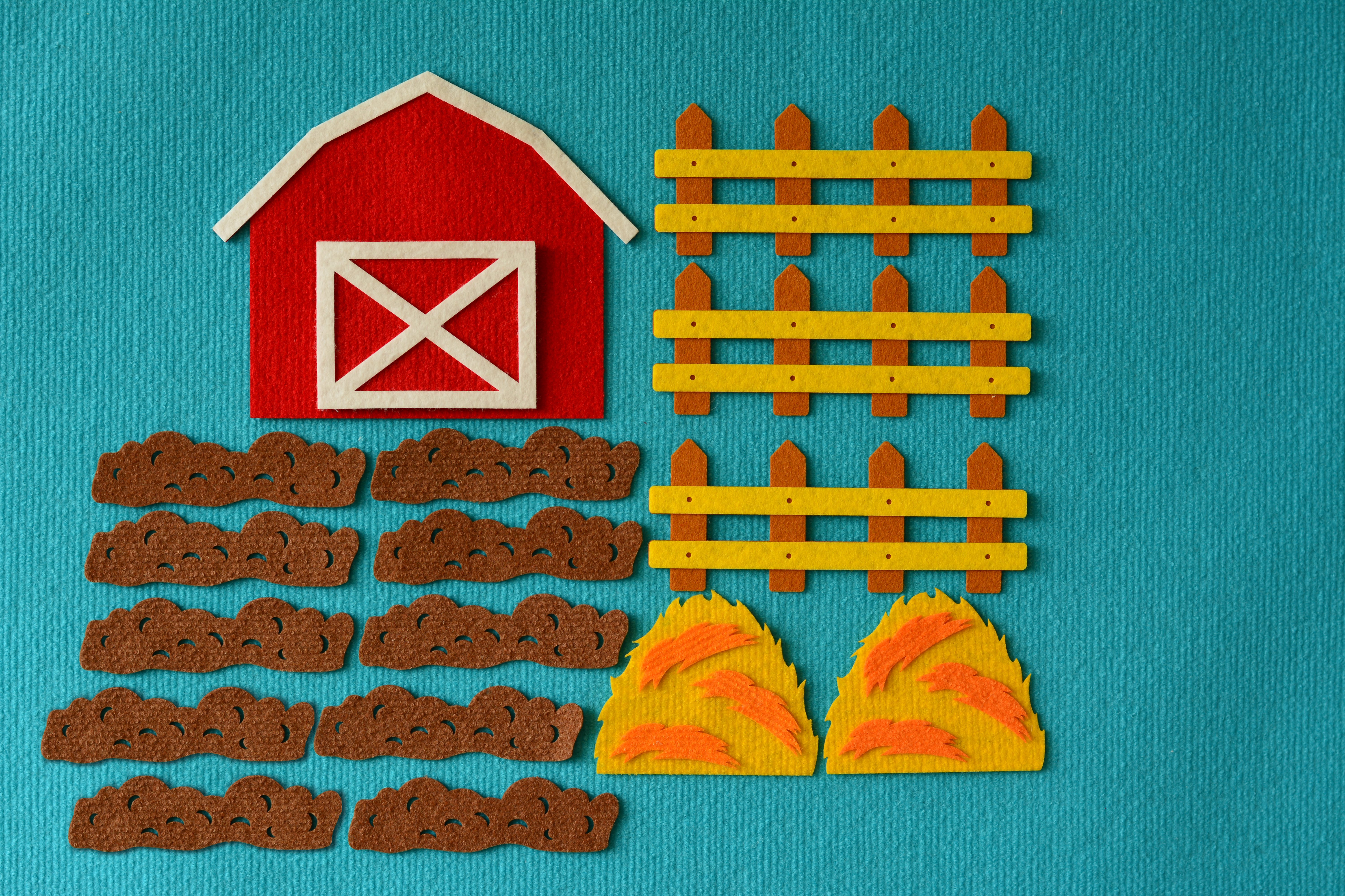 🐣 “Farm Stories” Felt Storyboard Play Set for Children’s Early Learning and Development