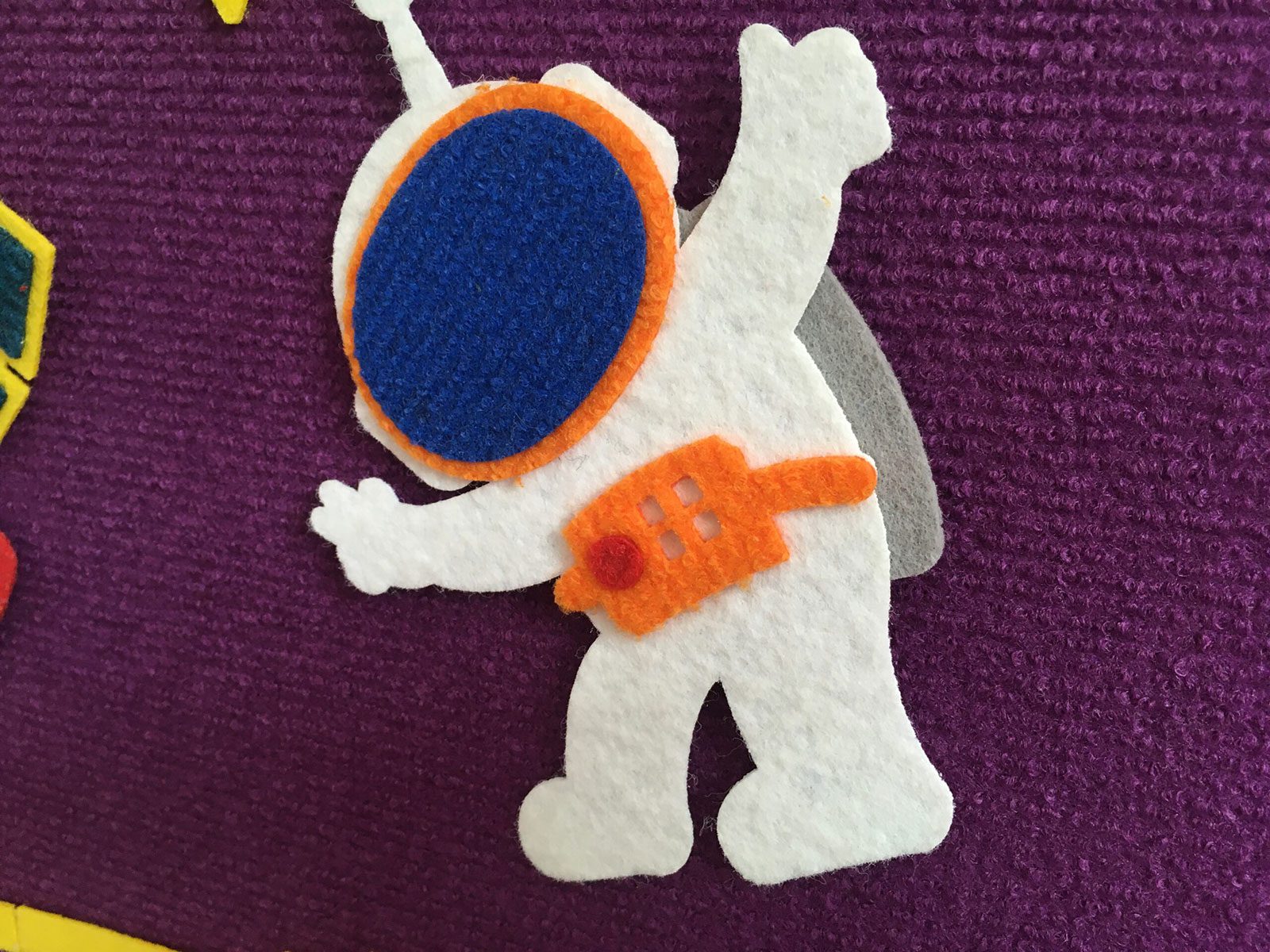 🚀 “Space Stories” Felt Storyboard Play Set for Children’s Early Learning and Development